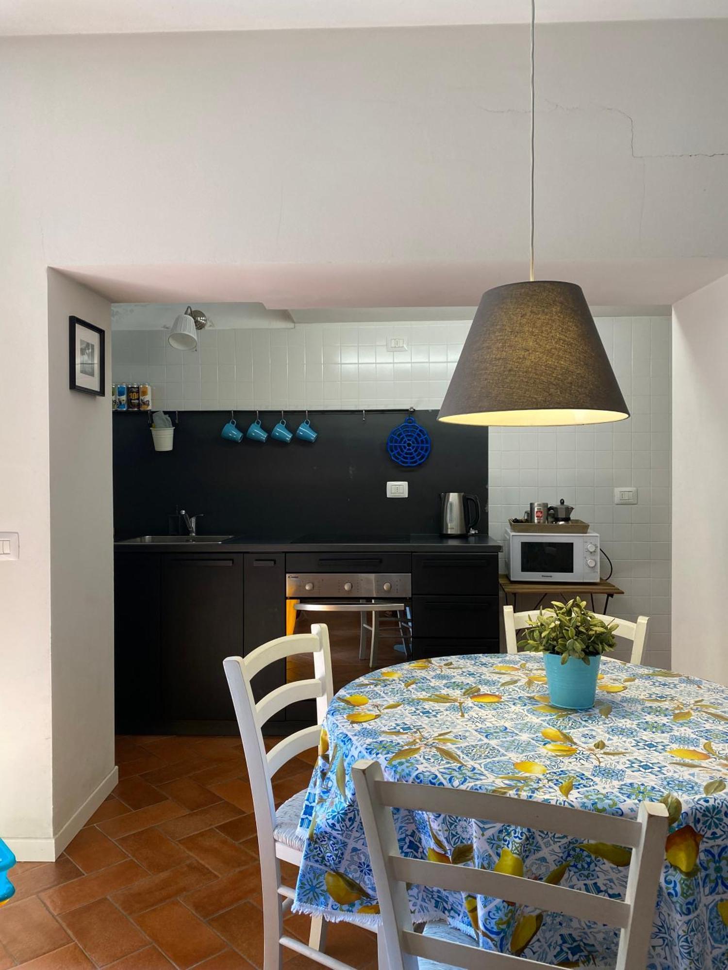 Holiday House Alla Torre Mandello del Lario Exterior photo
