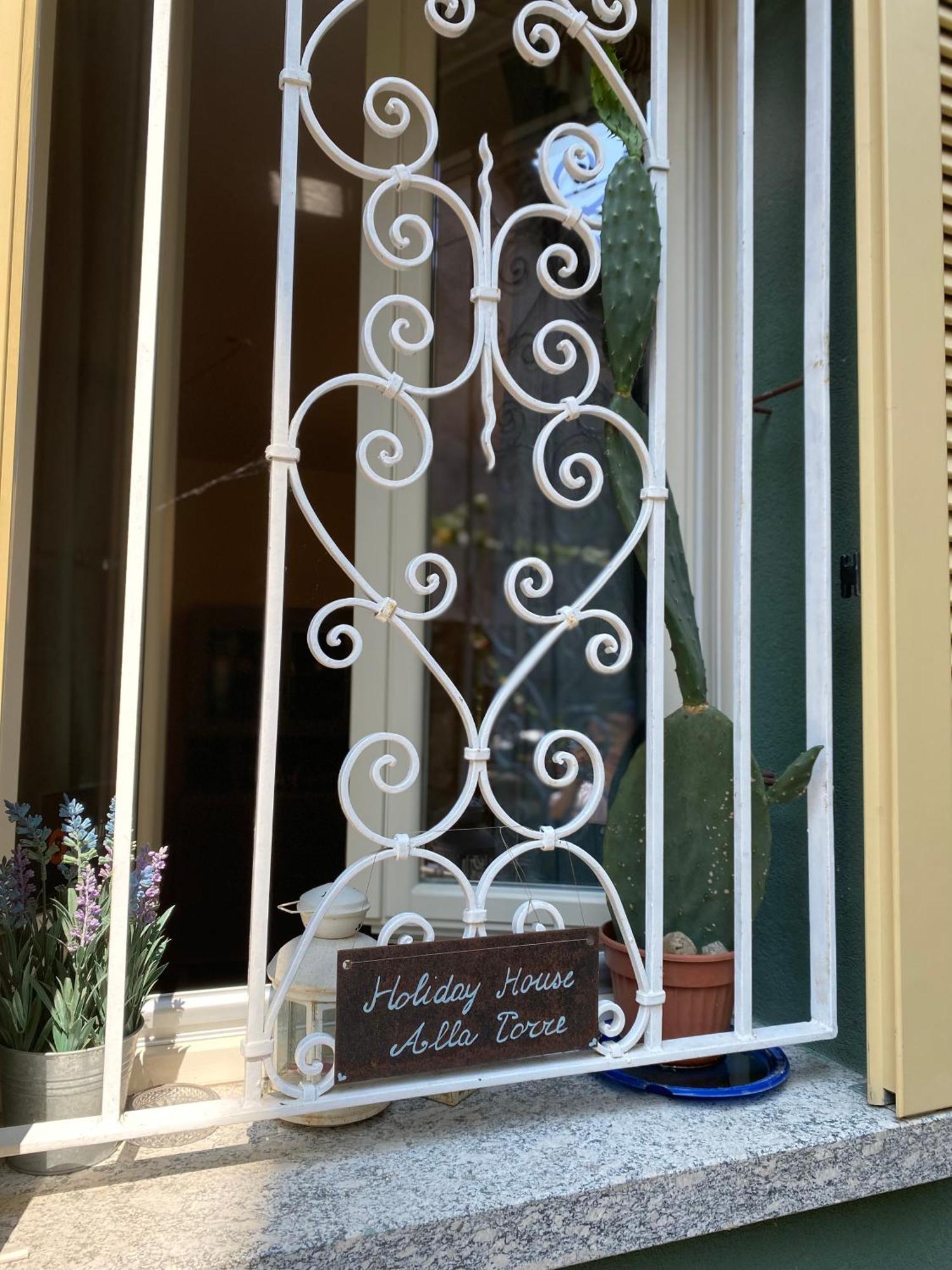 Holiday House Alla Torre Mandello del Lario Exterior photo